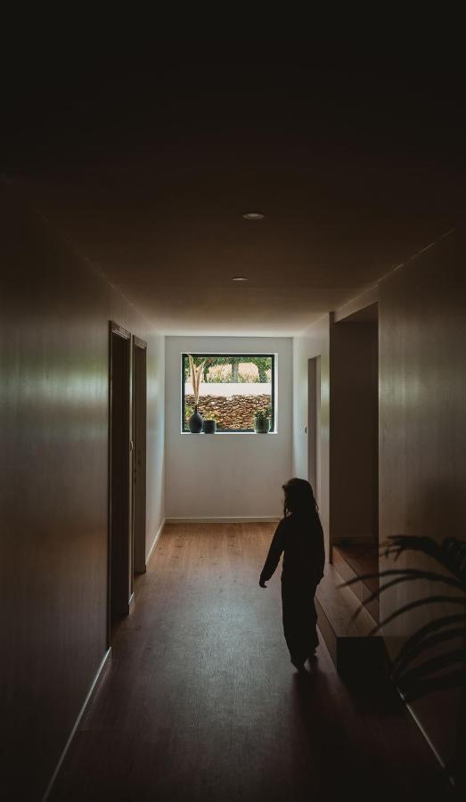 Epicos House, Your Home Away From Home. Nogueira  ภายนอก รูปภาพ